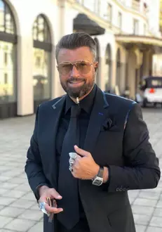 Prima Dragoste A Lui CÄƒtÄƒlin Botezatu Designerul A Vrut SÄƒ IÈ™i Taie Venele Pentru Ea