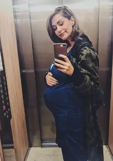 Feli Donose va avea o fetiţă