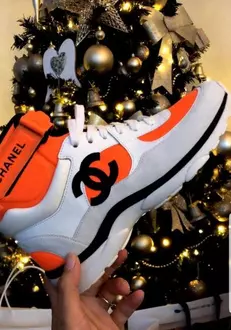 Cadou de Craciun pentru Adelina Pestritu