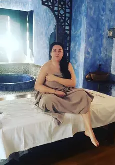 Oana Roman a mers la masaj