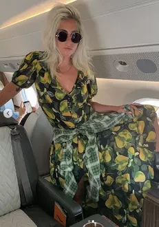 Imaginile cu Lady Gaga neepilată