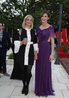 Iuliana Marciuc şi Roxana Ciuhulescu la VIVA! Party 2019