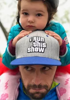 Adi Nartea și fiica lui