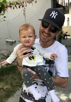 Nicolle Ariana, fetiţa lui Nicolae Mitea