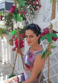 Lavinia Tatomir este căsătorită cu medicul Laurențiu Cârstea