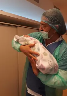 Alessandra-Stoicescu-a-nascut5