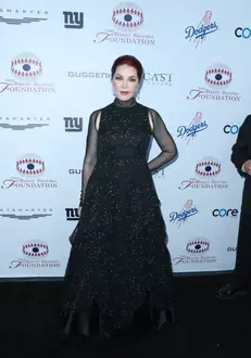 Priscilla Presley