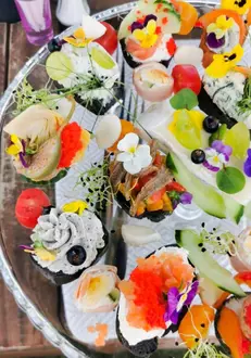 Meniu sofisticat pentru botezul lui Iris