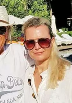 Mihai Constantinescu și soția lui, Simona Secrier