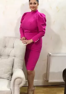 Gabriela Cristea poartă rochie mulată