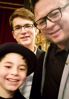 47573077_354373738695243_4215439413804531712_o