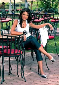 3Anamaria-Ferentz-682×1024