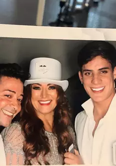 Mama-Neymar-Tiagoa-Ramos-1