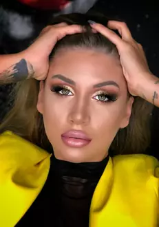 Alexandra-de-la-Insula-iubirii-a-pierdut-sarcina-2