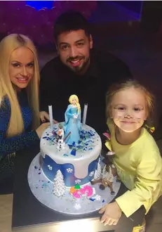 Anda-Adam-și-familia