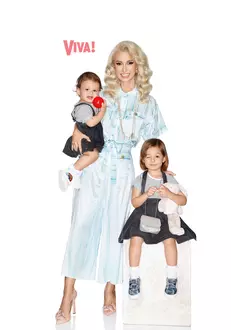 Andreea-Bălan-și-fetele-sale