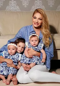 Valentina-Pelinel-și-gemenele-1-1-1