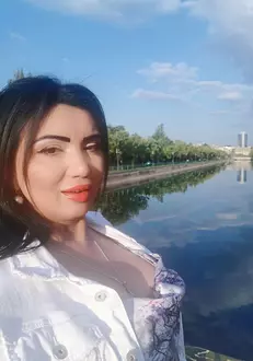 Adriana-Bahmuteanu-1