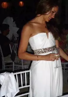 4Meghan-Prima-rochie