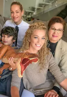 Brigitte-Pastramă-soră-Gabriela-1