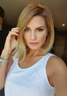 Ellie-White-COVID-19-5