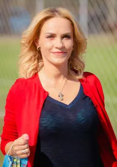 Gabriela-Firea-s-a-tuns-scurt-2