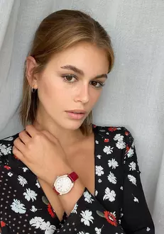 Daily Instagram Posts