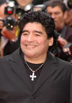De-ce-a-murit-Diego-Maradona-1