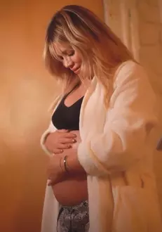 Gina-Pistol-burtică-de-gravidă-1