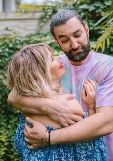 Camera-fetita-Gina-Pistol-Smiley-1