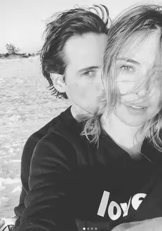 Maria-Sharapova-s-a-logodit