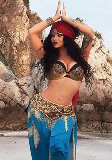 7160784e97683eb95bcc52370f539c61_XL