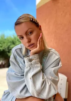 Alexandra-Stan-Survivor-1