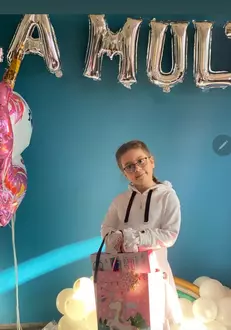 Maya Mihalache, fetița lui Connect-R