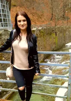 Simona de la MPFM este însărcinată (2)