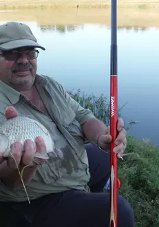 a-murit-victor-tarus