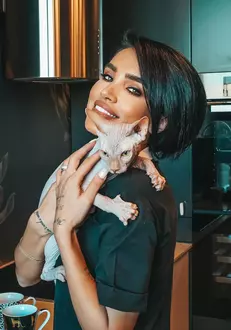 Adelina-Pestritu-animal-de-companie-1