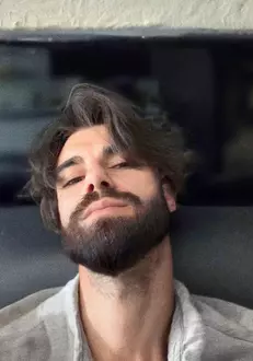 cine este andi constantin