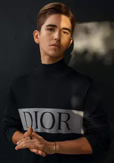 F9029748-E7C4-4386-86F7-892AE8A91E40