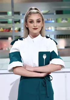 Cine este Elena Matei de la Chefi la cuțite