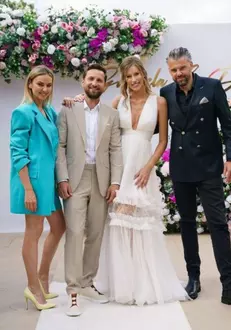 De-ce-au-lipsit-Dani-Oțil-și-Gabriela-Prisăcariu-de-la-nunta-nașilor-lor-Roxana-Ionescu-și-Tinu-Vidaicu-1