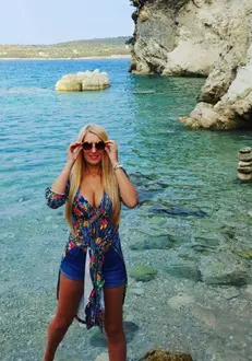 0f51fbe4ca50d9082627f5e4fa660cbcmaxim