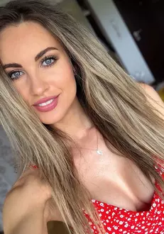 Otniela-Bravo-ai-stil-1