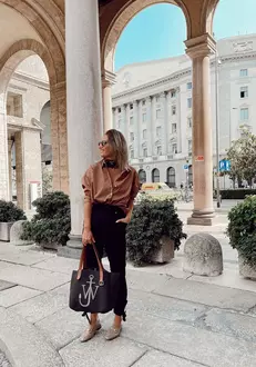 239959624_892788408252184_2724154136816634407_n-1