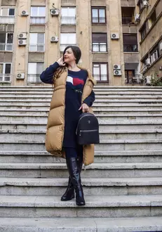 5F53B64B-829F-44CF-B1D2-A8A907C2FF44-6