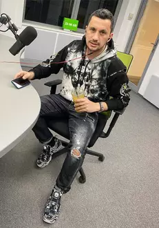 flick-domnul-rima-antena-stars-radio-zu-1