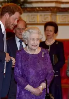 regina-elisabeta-talent-ascuns-1