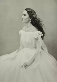 122629833_hi072995613