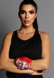 andreea-tonciu-atac-laura-giurcanu-7