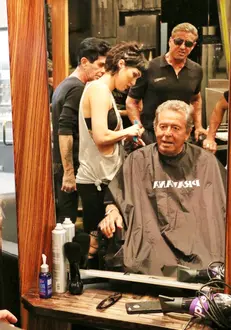EXCLUSIVE: Sylvester Stallone Tries His Hand On Cutting Pal’s Frank Pesce’s Hair
